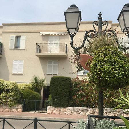 Studio In The Center Of Saint-Jean-Cap-Ferrat Bagian luar foto